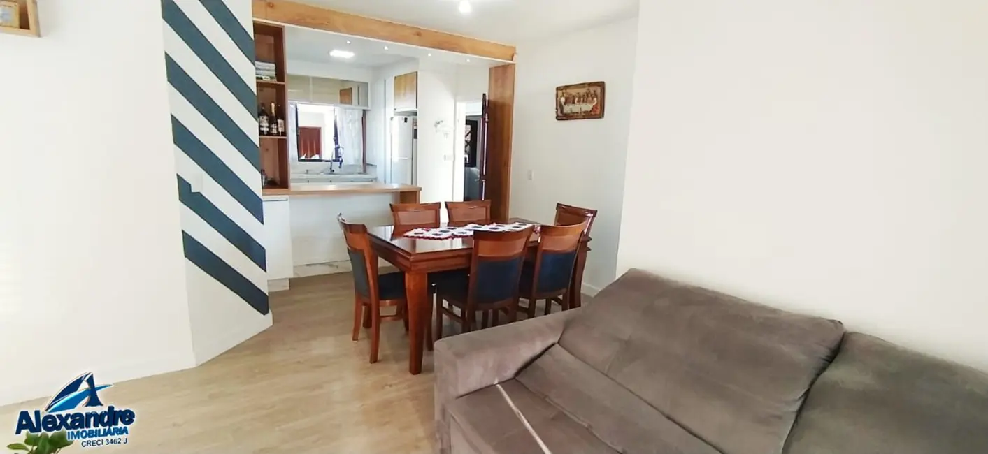 Foto 6 de Casa com 3 quartos à venda, 180m2 em Guaramirim - SC