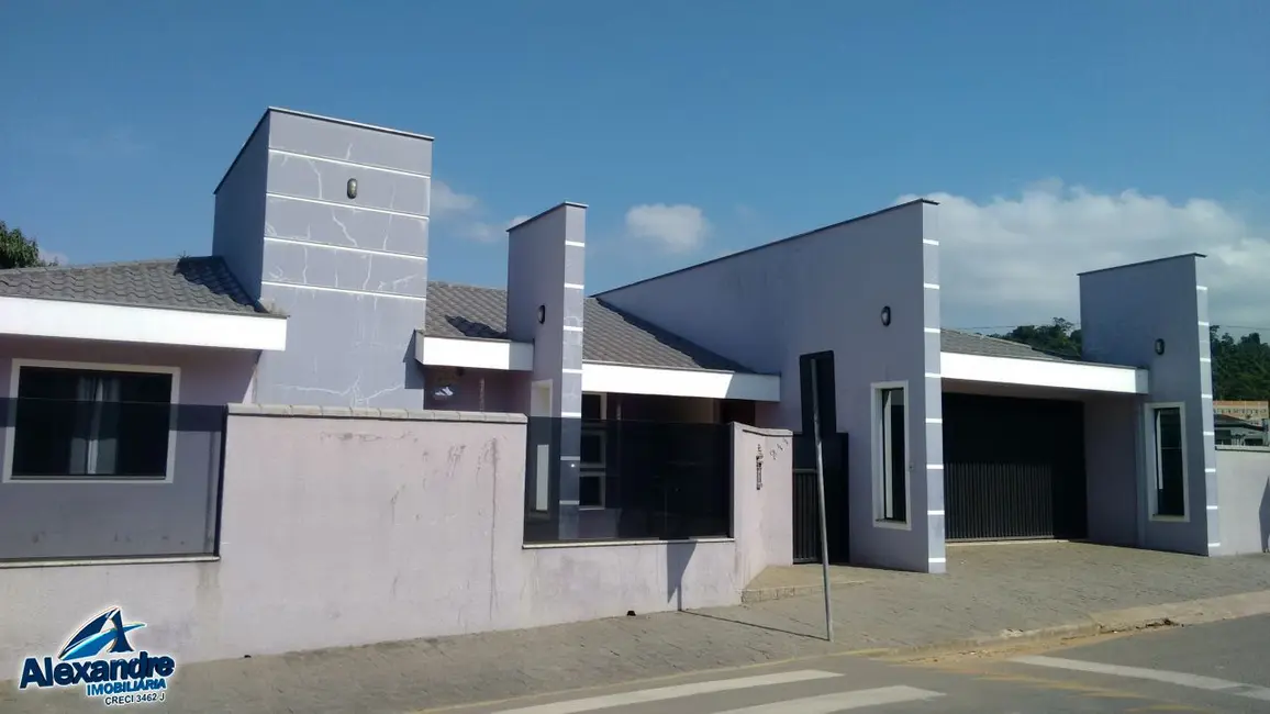 Foto 2 de Casa com 3 quartos à venda, 170m2 em Rau, Jaragua Do Sul - SC