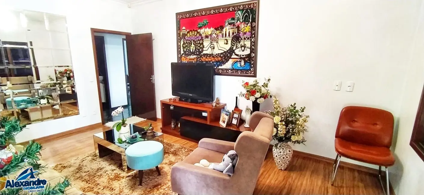 Casa com 4 quartos à venda, 272m2 em Vila Nova, Jaragua Do Sul - SC - imagem 6 Foto 6 de Casa com 4 quartos à venda, 272m2 em Vila Nova, Jaragua Do Sul - SC