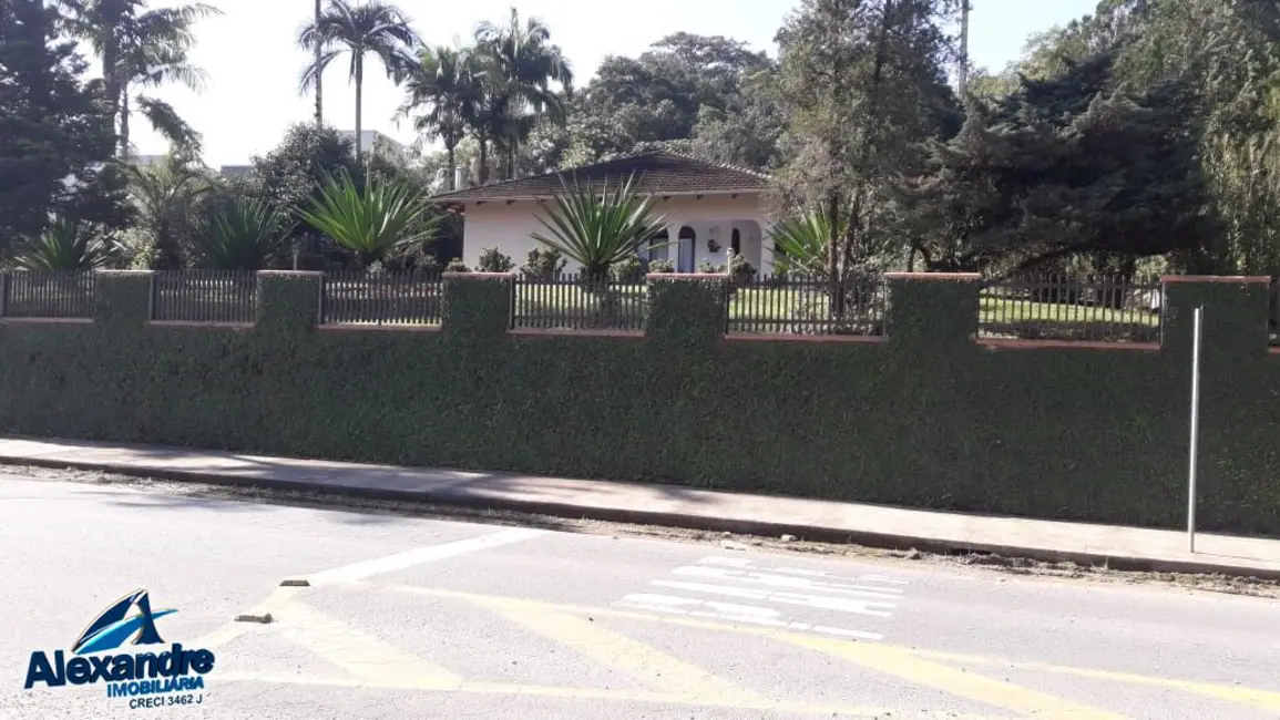 Foto 1 de Casa com 5 quartos à venda, 230m2 em Três Rios do Norte, Jaragua Do Sul - SC