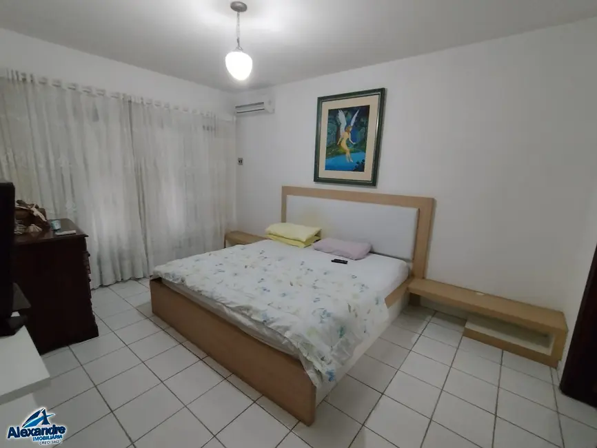 Foto 3 de Casa com 4 quartos à venda, 230m2 em Ilha da Figueira, Jaragua Do Sul - SC