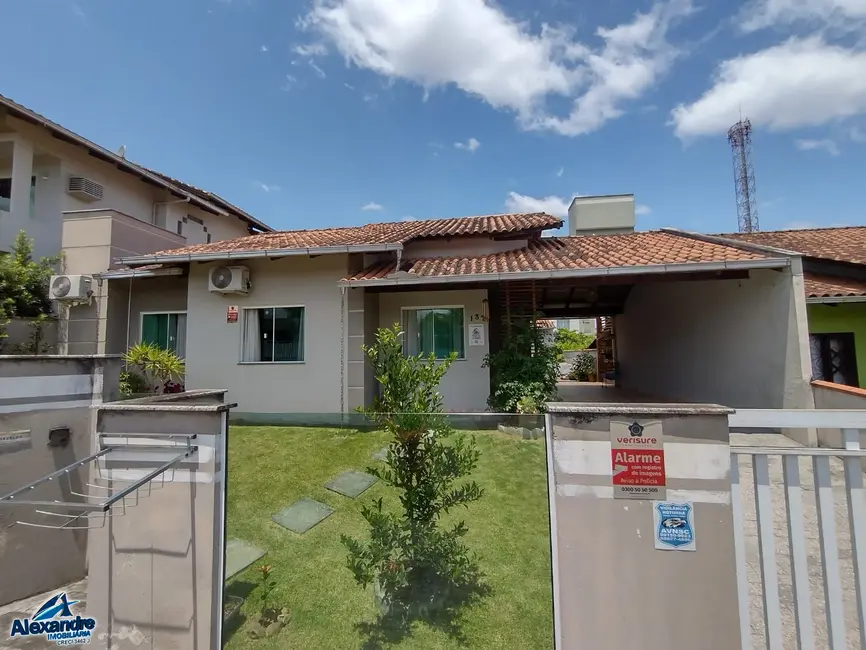 Foto 3 de Casa com 3 quartos à venda, 200m2 em Amizade, Jaragua Do Sul - SC