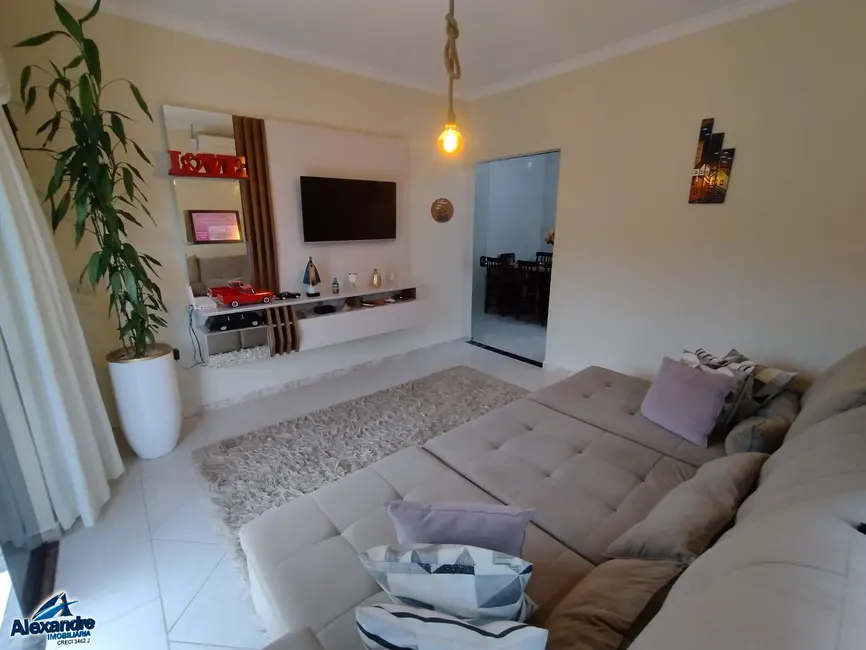 Foto 3 de Casa com 3 quartos à venda, 150m2 em Schroeder - SC