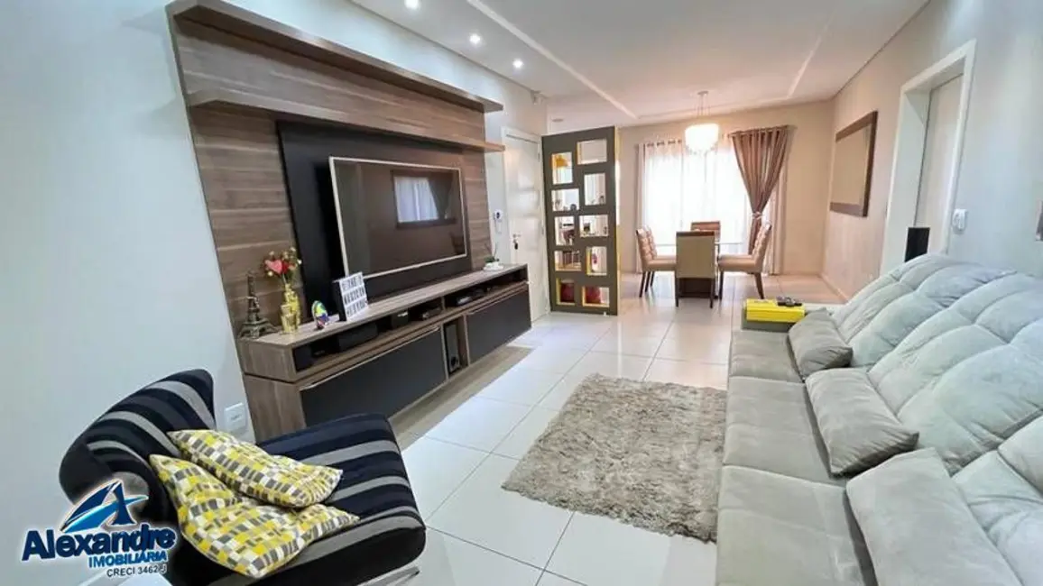 Foto 2 de Casa com 3 quartos à venda, 149m2 em Vila Lalau, Jaragua Do Sul - SC