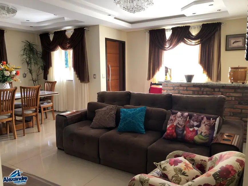 Foto 1 de Casa com 3 quartos à venda, 212m2 em Schroeder - SC