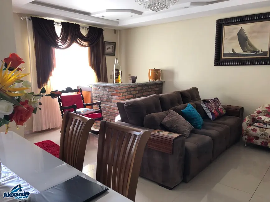 Foto 2 de Casa com 3 quartos à venda, 212m2 em Schroeder - SC