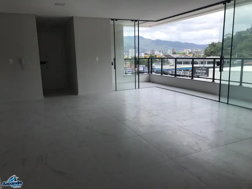 Apartamento com 3 quartos à venda, 130m2 em Vila Baependi, Jaragua Do Sul - SC - imagem 6 Foto 6 de Apartamento com 3 quartos à venda, 130m2 em Vila Baependi, Jaragua Do Sul - SC