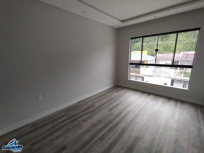 Casa com 3 quartos à venda, 113m2 em Três Rios do Norte, Jaragua Do Sul - SC - imagem 5 Foto 5 de Casa com 3 quartos à venda, 113m2 em Três Rios do Norte, Jaragua Do Sul - SC
