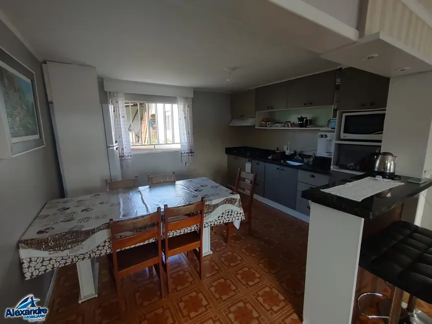 Casa com 4 quartos à venda, 220m2 em Vila Lenzi, Jaragua Do Sul - SC - imagem 7 Foto 7 de Casa com 4 quartos à venda, 220m2 em Vila Lenzi, Jaragua Do Sul - SC