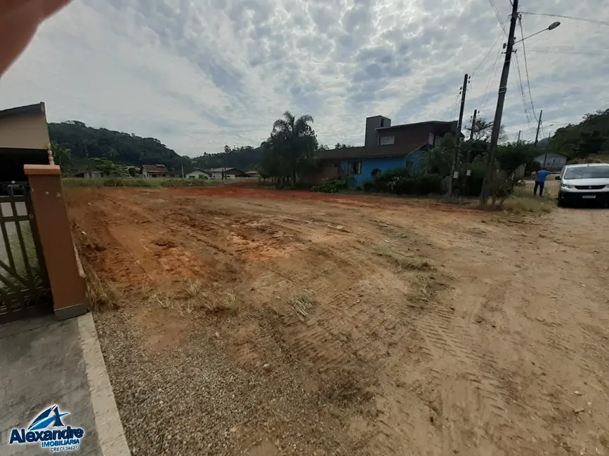Terreno / Lote à venda, 472m2 em Centro, Schroeder - SC - imagem 3 Foto 3 de Terreno / Lote à venda, 472m2 em Centro, Schroeder - SC