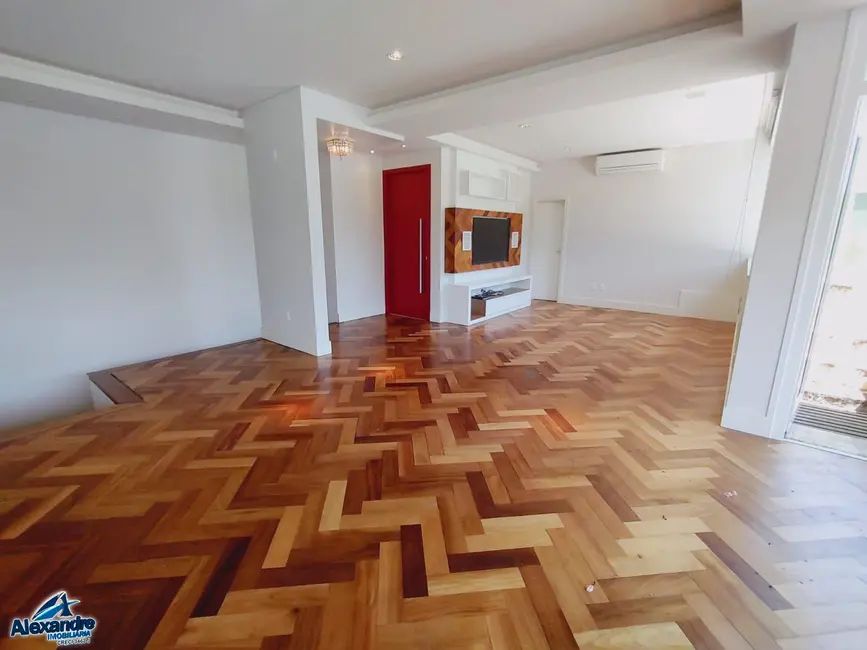 Apartamento com 3 quartos à venda, 317m2 em Amizade, Jaragua Do Sul - SC - imagem 6 Foto 6 de Apartamento com 3 quartos à venda, 317m2 em Amizade, Jaragua Do Sul - SC