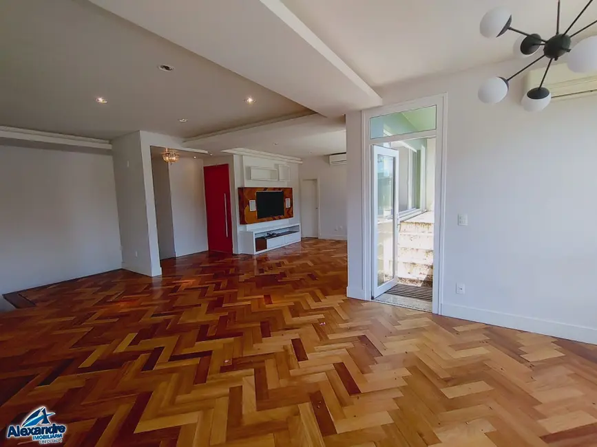 Apartamento com 3 quartos à venda, 317m2 em Amizade, Jaragua Do Sul - SC - imagem 7 Foto 7 de Apartamento com 3 quartos à venda, 317m2 em Amizade, Jaragua Do Sul - SC