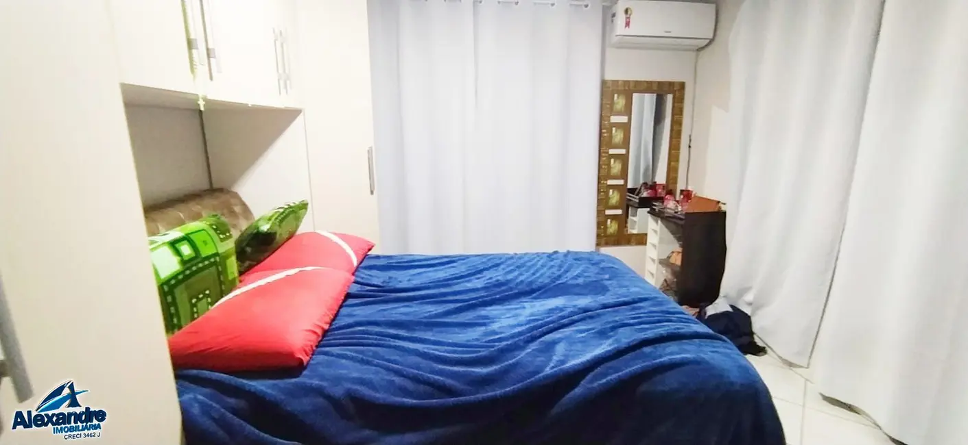 Casa com 3 quartos à venda, 100m2 em Chico de Paulo, Jaragua Do Sul - SC - imagem 8 Foto 8 de Casa com 3 quartos à venda, 100m2 em Chico de Paulo, Jaragua Do Sul - SC