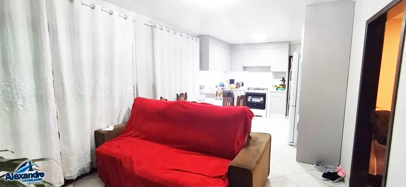 Casa com 3 quartos à venda, 100m2 em Chico de Paulo, Jaragua Do Sul - SC - imagem 4 Foto 4 de Casa com 3 quartos à venda, 100m2 em Chico de Paulo, Jaragua Do Sul - SC
