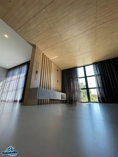 Foto 4 de Casa com 3 quartos à venda, 307m2 em Amizade, Jaragua Do Sul - SC