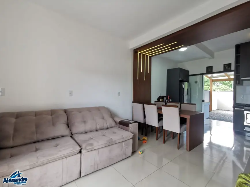 Foto 1 de Casa com 2 quartos à venda, 79m2 em Três Rios do Norte, Jaragua Do Sul - SC
