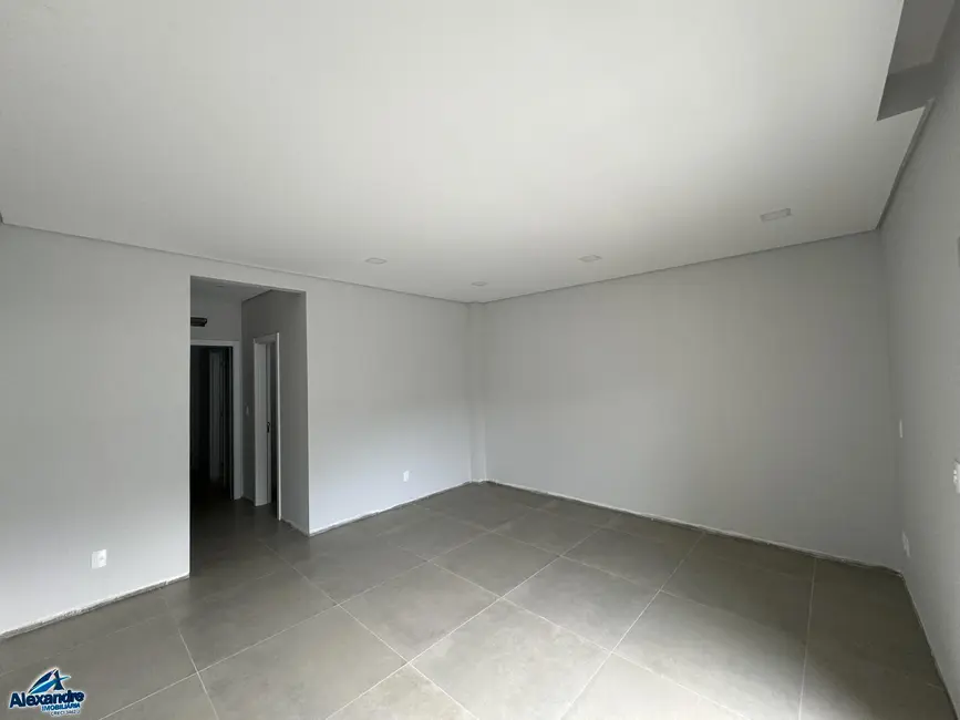 Foto 3 de Casa com 3 quartos à venda, 163m2 em Chico de Paulo, Jaragua Do Sul - SC