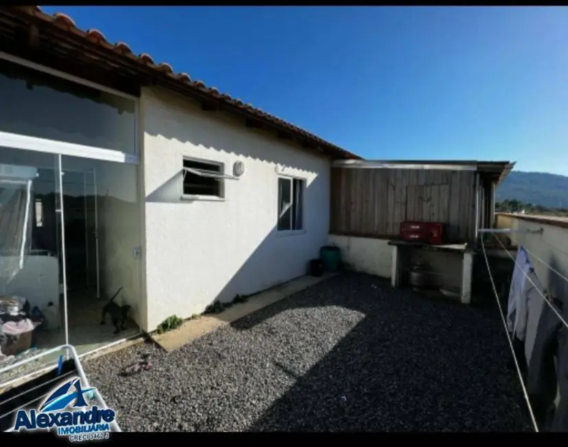 Foto 9 de Casa com 2 quartos à venda, 45m2 em Guaramirim - SC
