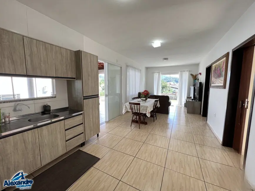 Foto 5 de Casa com 3 quartos à venda, 140m2 em São Luís, Jaragua Do Sul - SC