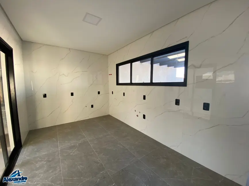 Casa com 3 quartos à venda, 92m2 em Guaramirim - SC - imagem 4 Foto 4 de Casa com 3 quartos à venda, 92m2 em Guaramirim - SC