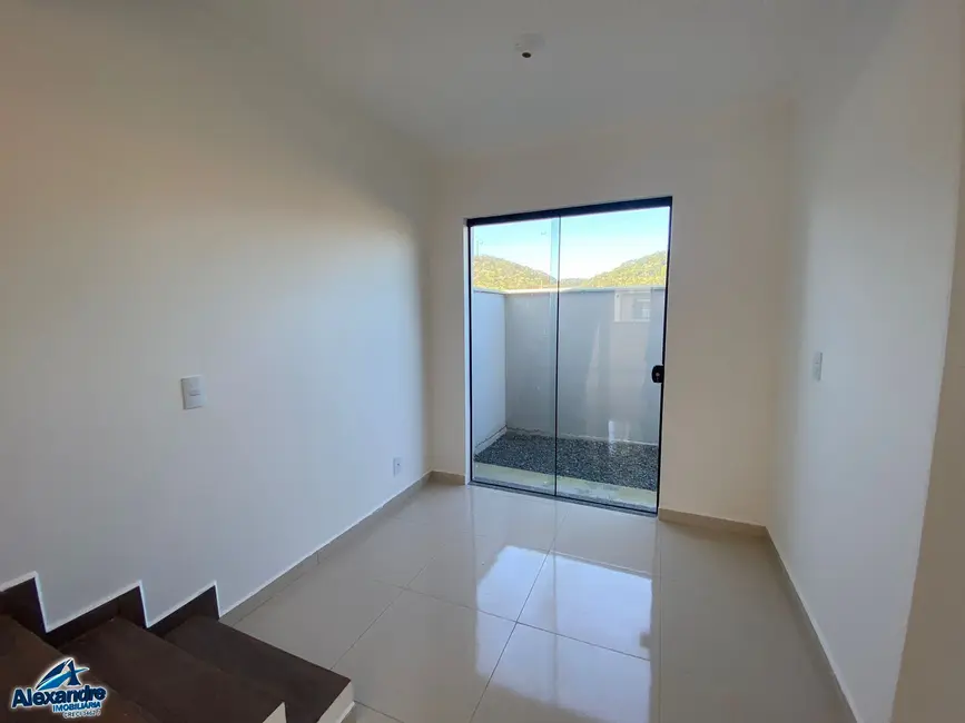 Casa com 3 quartos à venda, 87m2 em Guaramirim - SC - imagem 5 Foto 5 de Casa com 3 quartos à venda, 87m2 em Guaramirim - SC