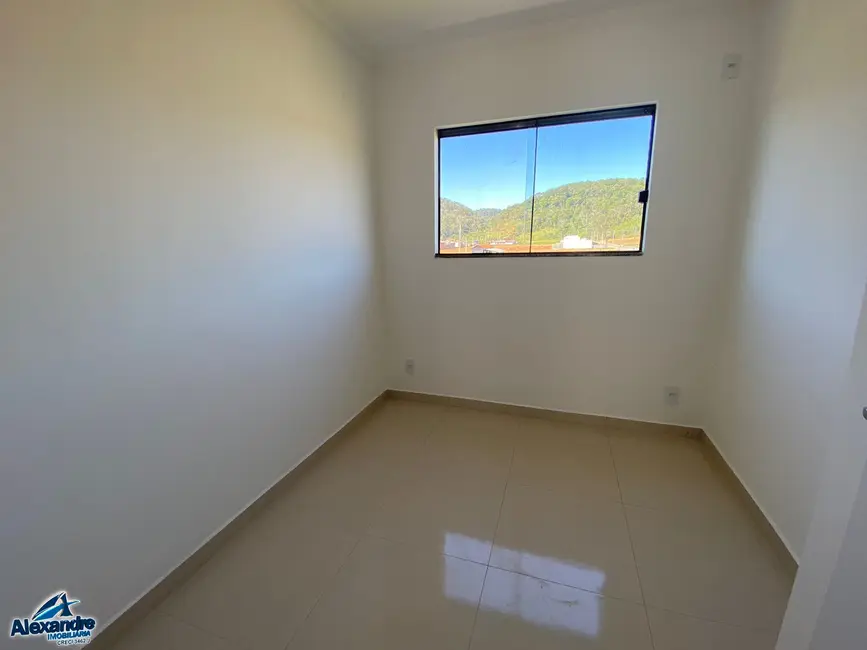 Casa com 3 quartos à venda, 87m2 em Guaramirim - SC - imagem 9 Foto 9 de Casa com 3 quartos à venda, 87m2 em Guaramirim - SC