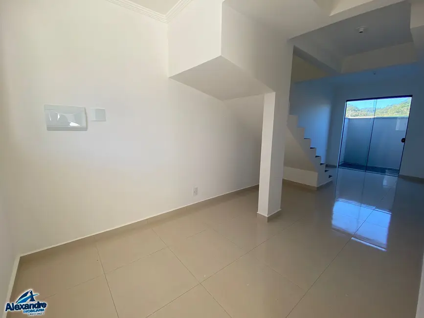 Casa com 3 quartos à venda, 87m2 em Guaramirim - SC - imagem 3 Foto 3 de Casa com 3 quartos à venda, 87m2 em Guaramirim - SC
