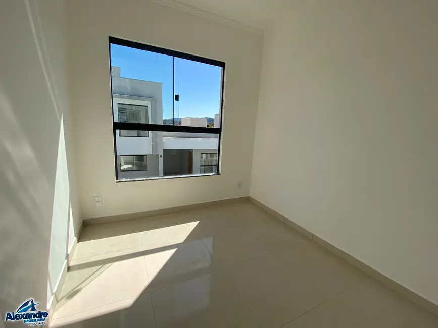 Casa com 3 quartos à venda, 87m2 em Guaramirim - SC - imagem 6 Foto 6 de Casa com 3 quartos à venda, 87m2 em Guaramirim - SC