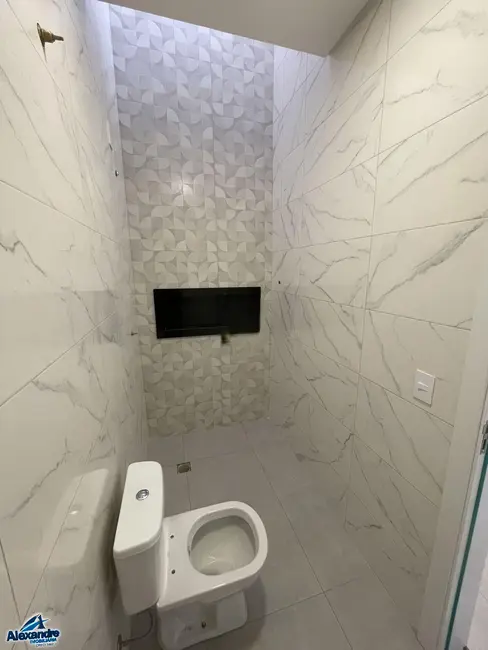 Foto 6 de Casa com 2 quartos à venda, 57m2 em Guaramirim - SC