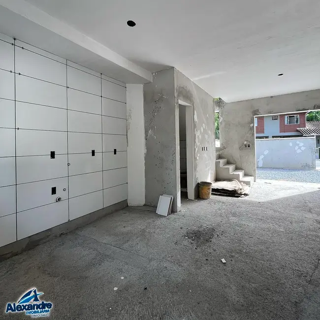 Foto 2 de Casa com 2 quartos à venda, 70m2 em Vila Lenzi, Jaragua Do Sul - SC