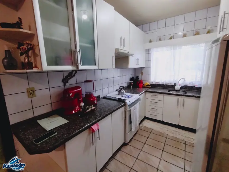 Casa com 4 quartos à venda, 284m2 em Tifa Martins, Jaragua Do Sul - SC - imagem 6 Foto 6 de Casa com 4 quartos à venda, 284m2 em Tifa Martins, Jaragua Do Sul - SC