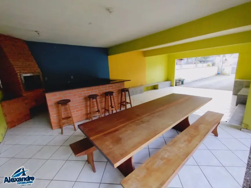 Casa com 4 quartos à venda, 284m2 em Tifa Martins, Jaragua Do Sul - SC - imagem 1 Foto 1 de Casa com 4 quartos à venda, 284m2 em Tifa Martins, Jaragua Do Sul - SC