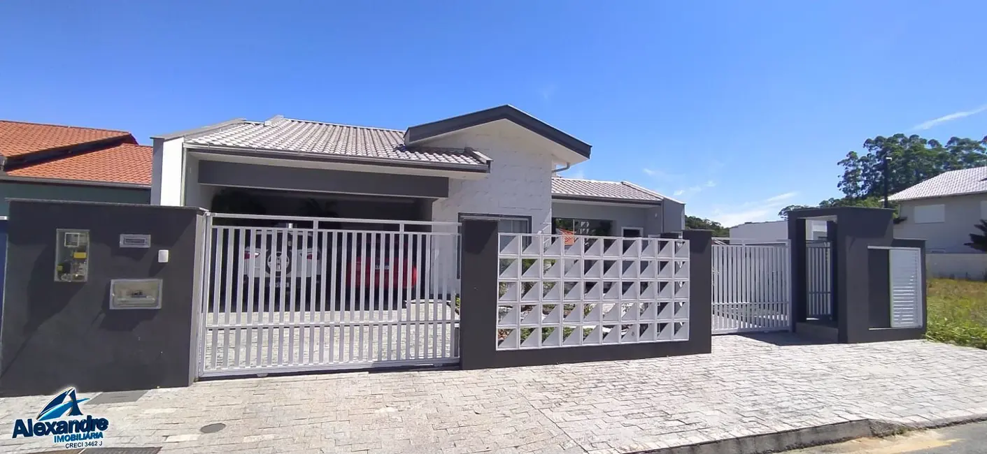 Foto 2 de Casa com 3 quartos à venda, 198m2 em Três Rios do Norte, Jaragua Do Sul - SC