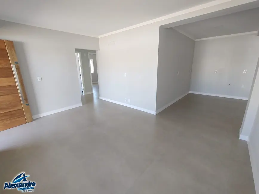Casa com 3 quartos à venda, 154m2 em Centro, Schroeder - SC - imagem 2 Foto 2 de Casa com 3 quartos à venda, 154m2 em Centro, Schroeder - SC