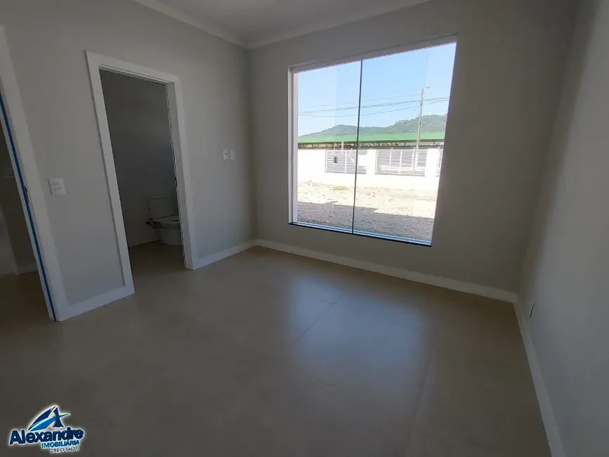Casa com 3 quartos à venda, 154m2 em Centro, Schroeder - SC - imagem 8 Foto 8 de Casa com 3 quartos à venda, 154m2 em Centro, Schroeder - SC