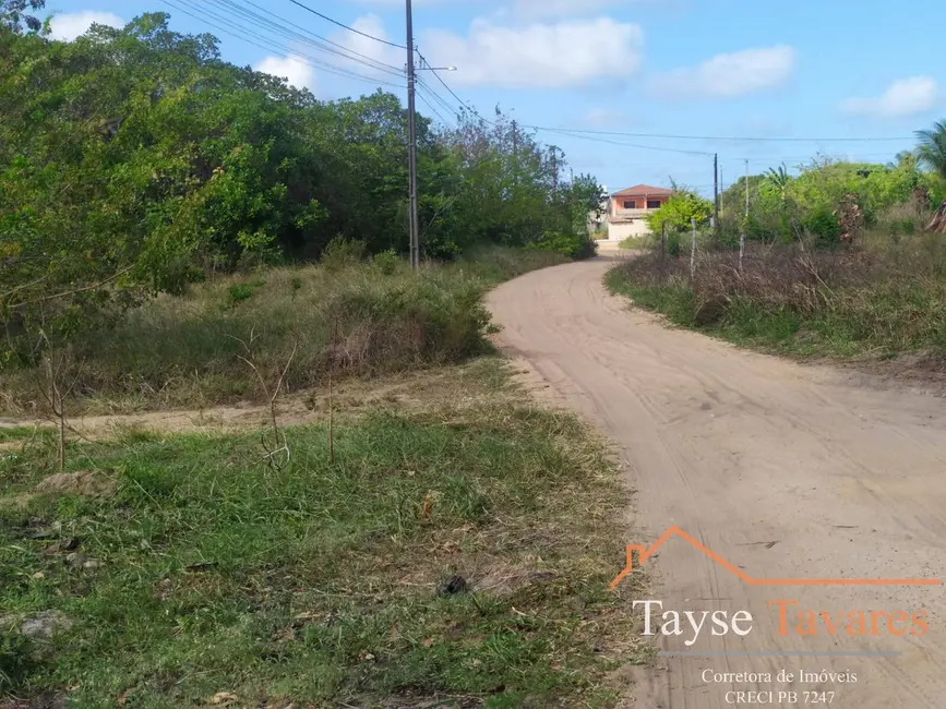 Foto 1 de Terreno / Lote à venda, 1800m2 em Conde - PB