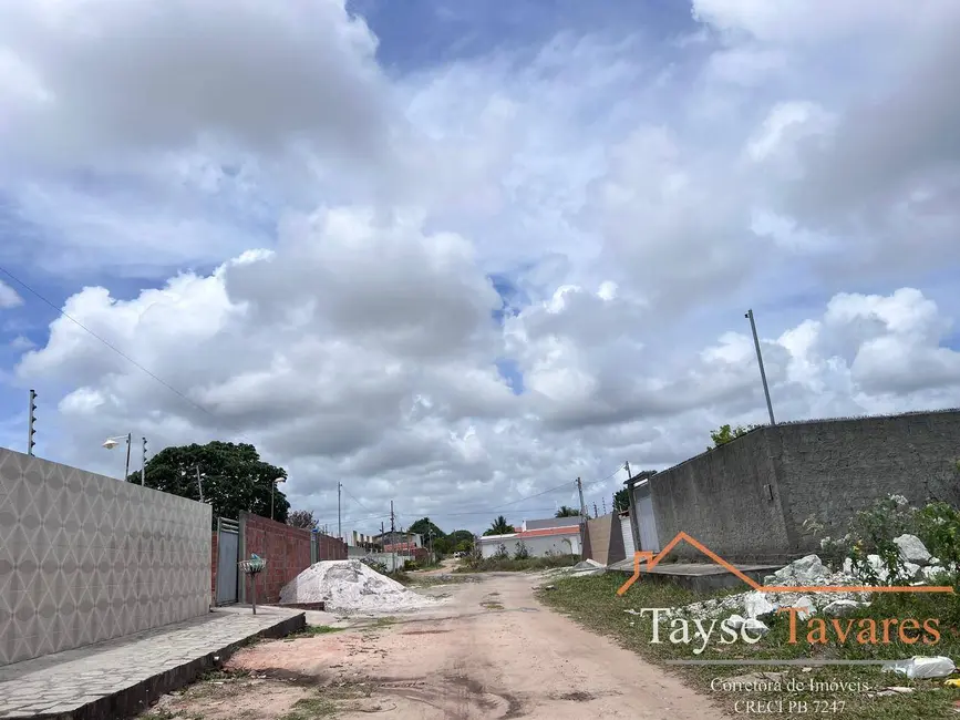 Foto 1 de Terreno / Lote à venda, 450m2 em Conde - PB