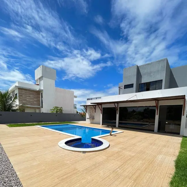 Foto 1 de Casa com 4 quartos à venda, 1000m2 em Conde, PB