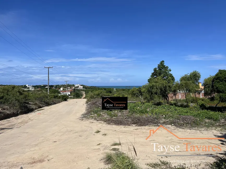 Foto 1 de Terreno / Lote à venda, 540m2 em Conde - PB