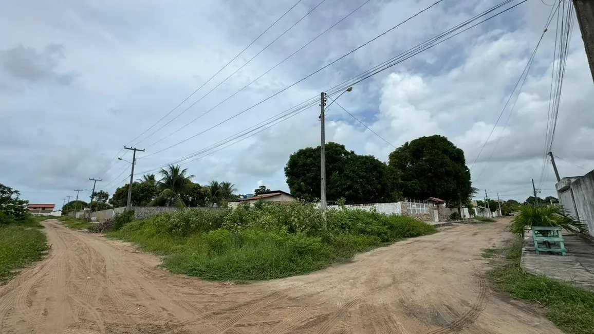 Foto 3 de Terreno / Lote à venda, 450m2 em Conde - PB
