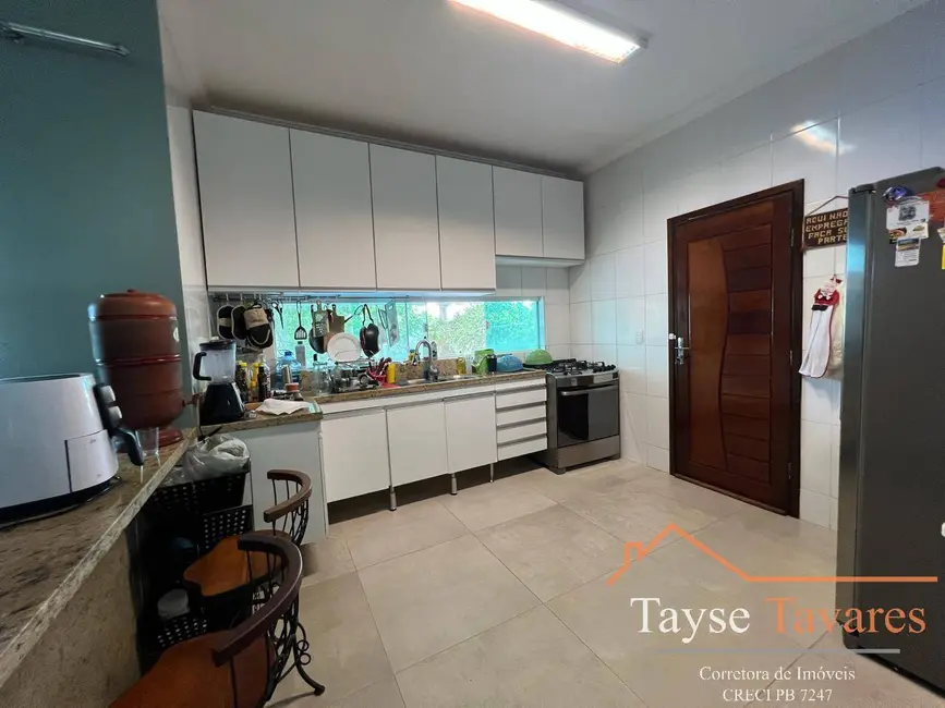 Foto 6 de Casa com 4 quartos à venda em Conde - PB