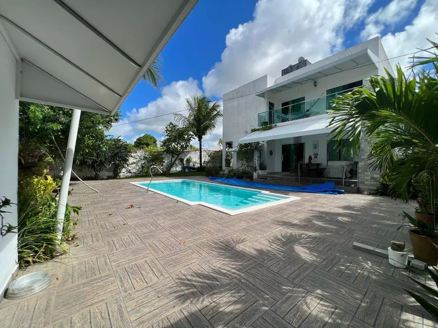 Foto 1 de Casa com 4 quartos à venda em Conde - PB