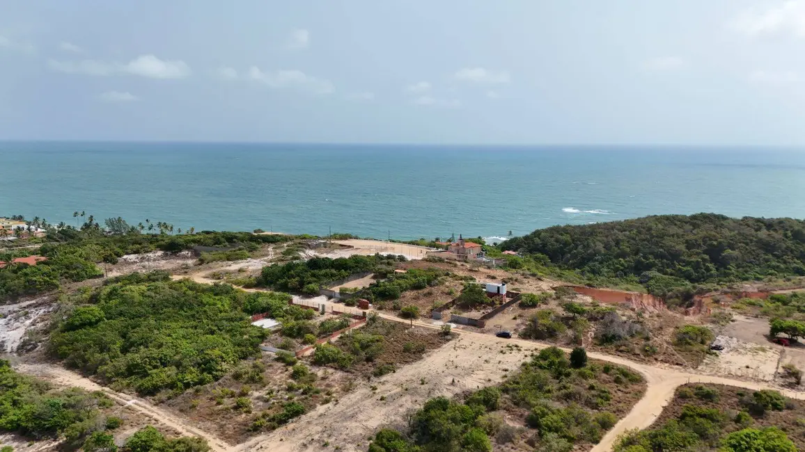 Foto 2 de Terreno / Lote à venda, 450m2 em Conde - PB