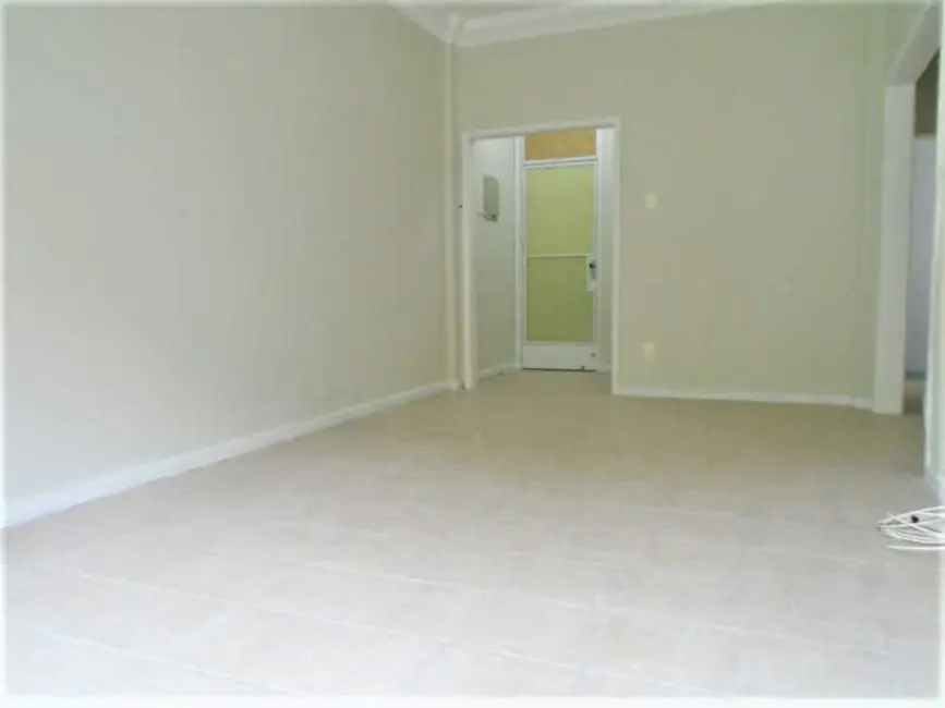 Foto 2 de Apartamento com 2 quartos à venda, 101m2 em Rio De Janeiro - RJ