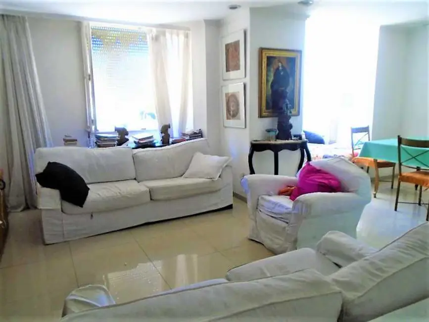 Foto 2 de Apartamento com 2 quartos à venda, 80m2 em Rio De Janeiro - RJ