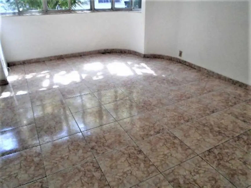 Foto 2 de Apartamento com 2 quartos à venda, 90m2 em Rio De Janeiro - RJ