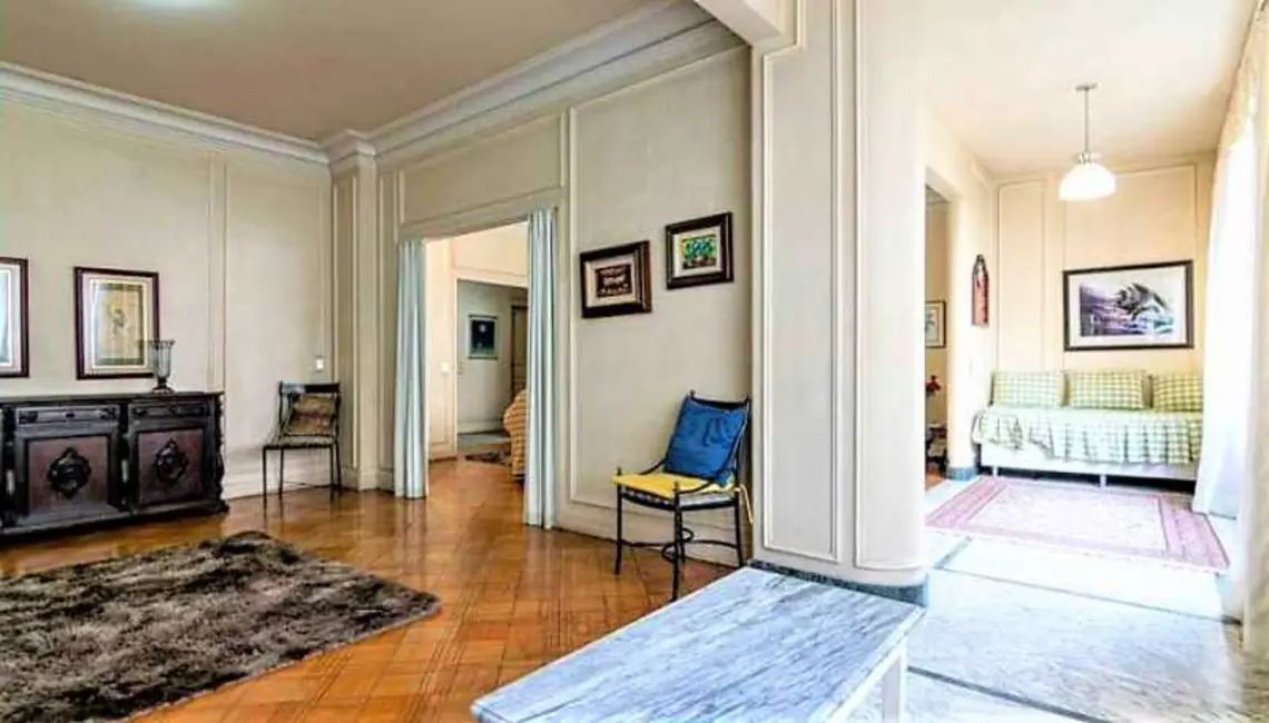 Foto 3 de Apartamento com 3 quartos à venda, 240m2 em Rio De Janeiro - RJ