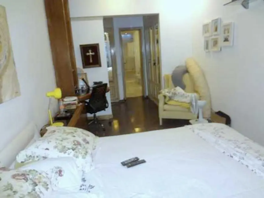 Foto 8 de Apartamento com 4 quartos à venda, 250m2 em Rio De Janeiro - RJ