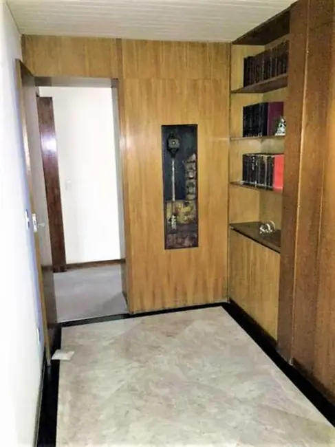 Apartamento com 4 quartos à venda, 251m2 em Rio De Janeiro - RJ - imagem 6 Foto 6 de Apartamento com 4 quartos à venda, 251m2 em Rio De Janeiro - RJ