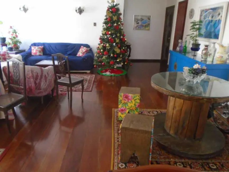 Foto 2 de Apartamento com 4 quartos à venda, 205m2 em Rio De Janeiro - RJ